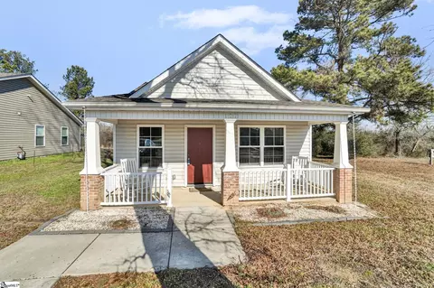 Exterior - 107 Dillon Dr, Clinton, SC 29325 photo 2 of 5