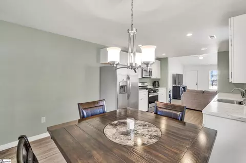 Dining - 107 Dillon Dr, Clinton, SC 29325 photo 1 of 1