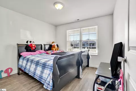 Bedroom - 107 Dillon Dr, Clinton, SC 29325 photo 2 of 3