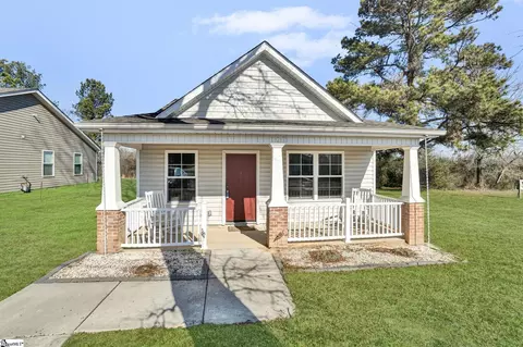 Exterior - 107 Dillon Dr, Clinton, SC 29325 photo 3 of 5