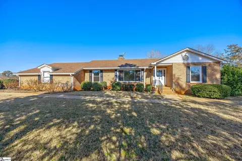 1305 Summers Dr, Pendleton, SC 29670