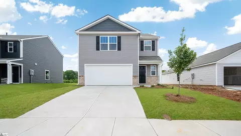 211 Stone Creek Rd, Clinton, SC 29325