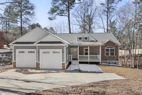 252 Brassie Dr, Mccormick, SC 29835