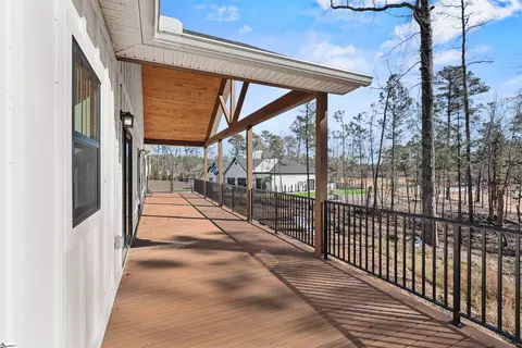 Exterior - 115 Elliott Cir, Mccormick, SC 29835 photo 3 of 5