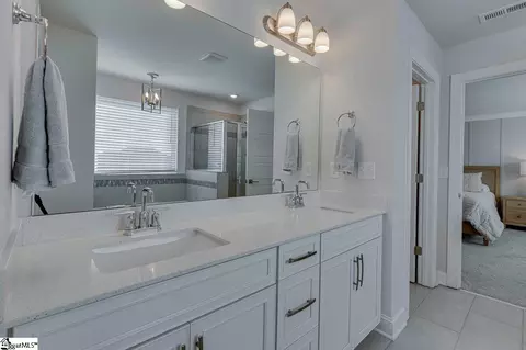 Bath - 2103 Greasby Ct, Greer, SC 29651 photo 3 of 5