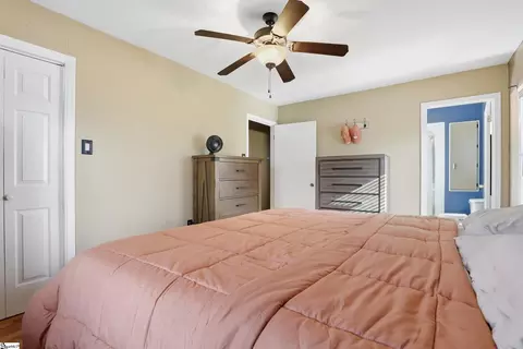 Bedroom - 104 Topeka Ln, Pendleton, SC 29670 photo 6 of 6