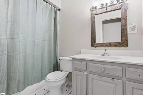 Bath - 104 Topeka Ln, Pendleton, SC 29670 photo 1 of 2