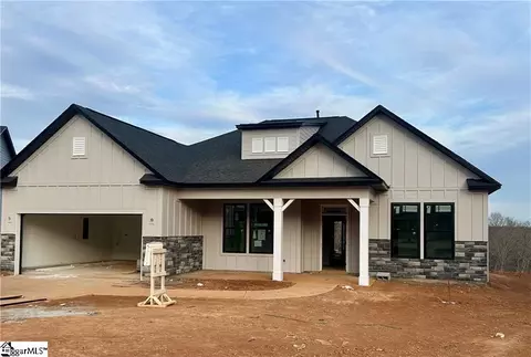 136 Shale Dr, Central, SC 29630