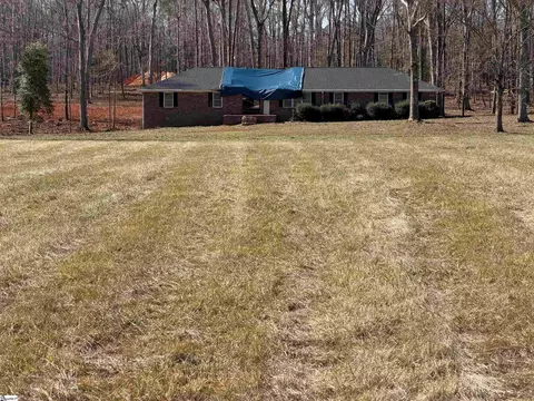 122 Berry Rd, Pelzer, SC 29669 photo 1