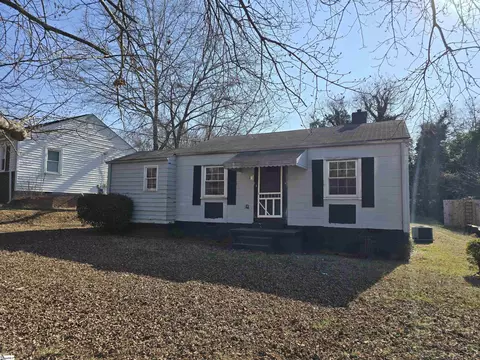 83 N Estate Dr, Greenville, SC 29605