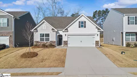 1027 Staghorn Ave, Lyman, SC 29365
