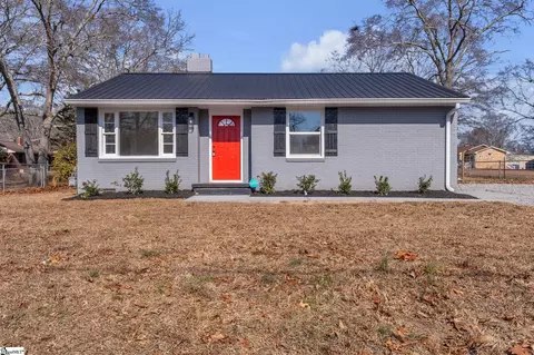 111 Westwood Dr, Belton, SC 29627
