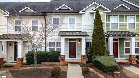 9 Jay St, Greenville, SC 29601
