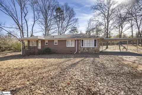 1518 Old Trail Dr, Anderson, SC 29626
