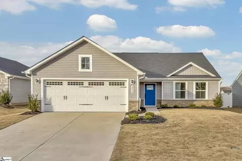 2090 Wexley Dr, Boiling Springs, SC 29316