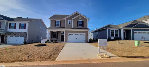 2036 Halton Oaks Dr, Spartanburg, SC 29303