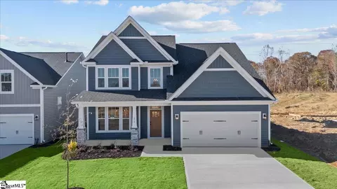 454 Amaryllis Ln, Woodruff, SC 29388