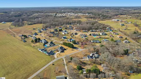 View/Area - 202 Muth Ave, Pelzer, SC 29669 photo 3 of 6
