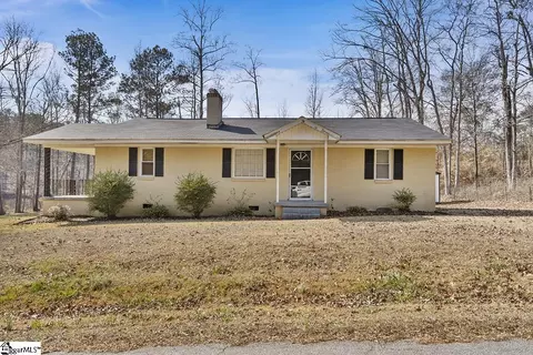 437 Sugar Creek Rd, Laurens, SC 29360