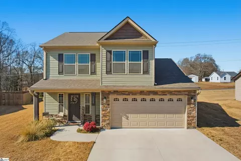 1820 Rosalyn Dew Dr, Lyman, SC 29365
