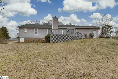Exterior - 43 Rollingreen Rd, Greer, SC 29651 photo 4 of 8