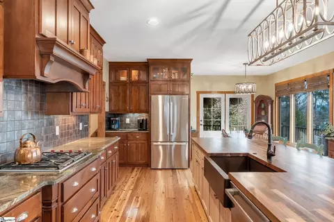 511 Palmer Way, Sunset, SC 29685 photo 14