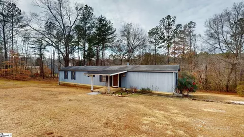 1619 Davis Creek Rd, Seneca, SC 29678