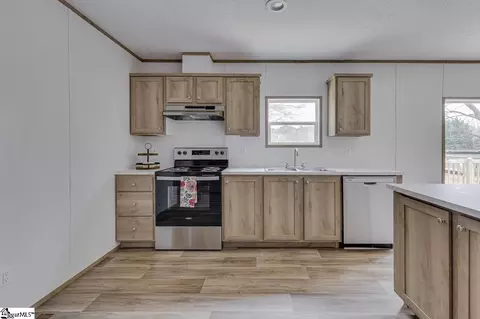 852 Black Snake Rd, Easley, SC 29640 photo 8