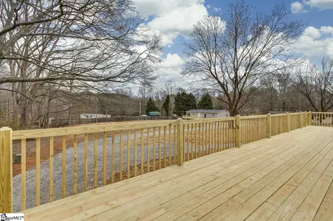 852 Black Snake Rd, Easley, SC 29640 photo 16
