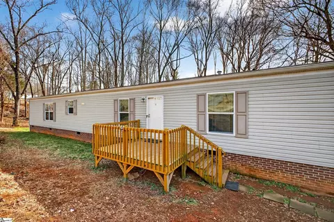 325 Lula Dr, Easley, SC 29640