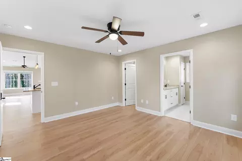 505 Hillside Dr, Walhalla, SC 29691 photo 16
