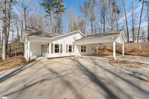 505 Hillside Dr, Walhalla, SC 29691 photo 4