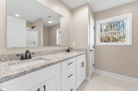 505 Hillside Dr, Walhalla, SC 29691 photo 17