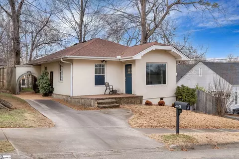 5 Mcdonald St, Greenville, SC 29609