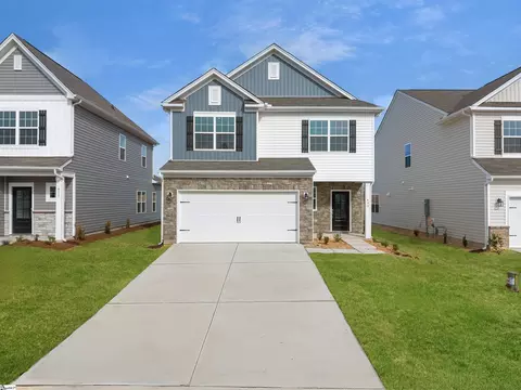 415 Lees Croner Ln, Woodruff, SC 29388