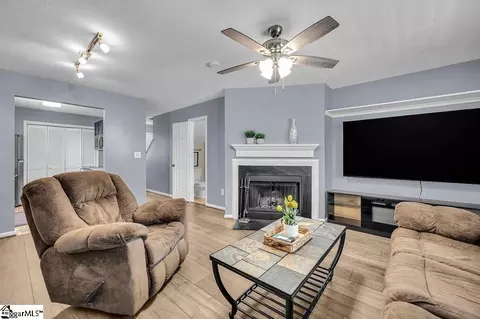 7 A Setter Ln, Greenville, SC 29607