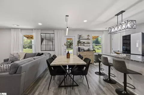 Dining - 489 Wagon Trl, Duncan, SC 29334 photo 1 of 1