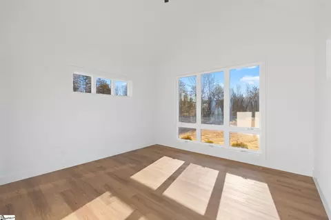 Bedroom - 541 E Airport Rd, Greer, SC 29651 photo 3 of 6