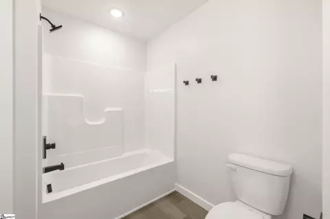 Bath - 119 Jackson St, Greer, SC 29650 photo 3 of 6