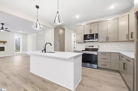 Kitchen - 123 Jackson St, Greer, SC 29650 photo 2 of 2