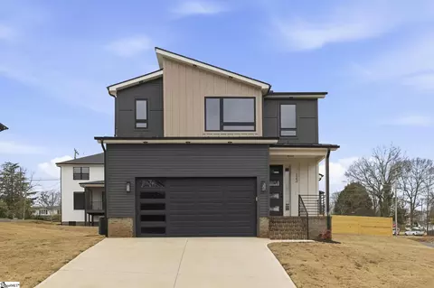 123 Jackson St, Greer, SC 29650