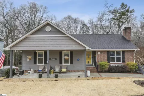 117 Wood Creek Rd, Mauldin, SC 29662