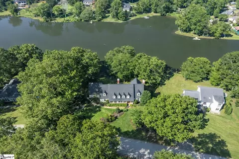 317 E Killarney Lk, Moore, SC 29369