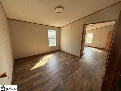 253 Perry Rd, Greer, SC 29651 photo 10