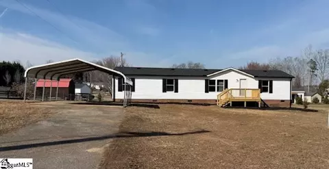 253 Perry Rd, Greer, SC 29651