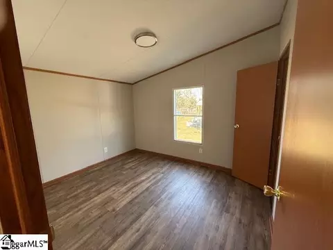 253 Perry Rd, Greer, SC 29651 photo 6