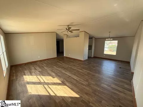 253 Perry Rd, Greer, SC 29651 photo 8