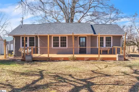 2038 Avant Cir, Anderson, SC 29625