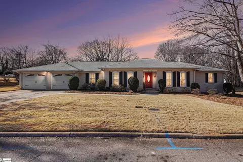 503 Dove Tree Rd, Greenville, SC 29615