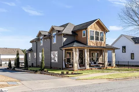 207 Austin Brook St, Simpsonville, SC 29680